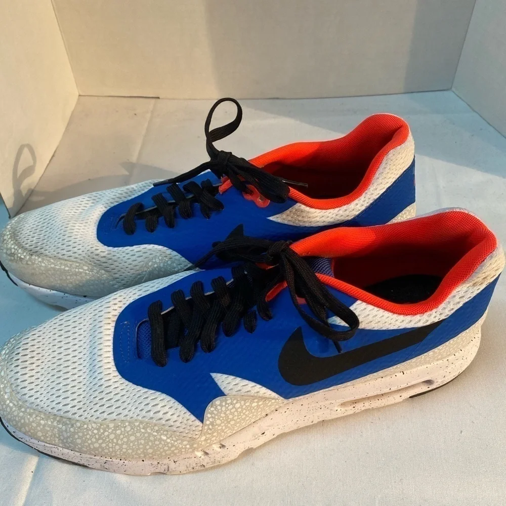 Nike Air Max Running Shoes size 15